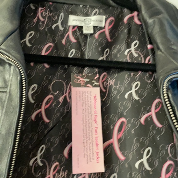 NWT Rare Bradford Exchange Jacket - Picture 3 of 5